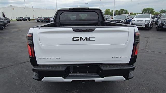 2025 GMC Sierra EV Denali