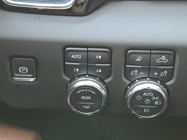 2024 GMC Sierra 3500 HD Denali Ultimate