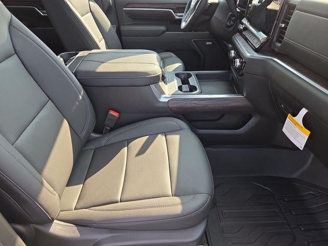 2025 GMC Sierra 2500 HD SLT