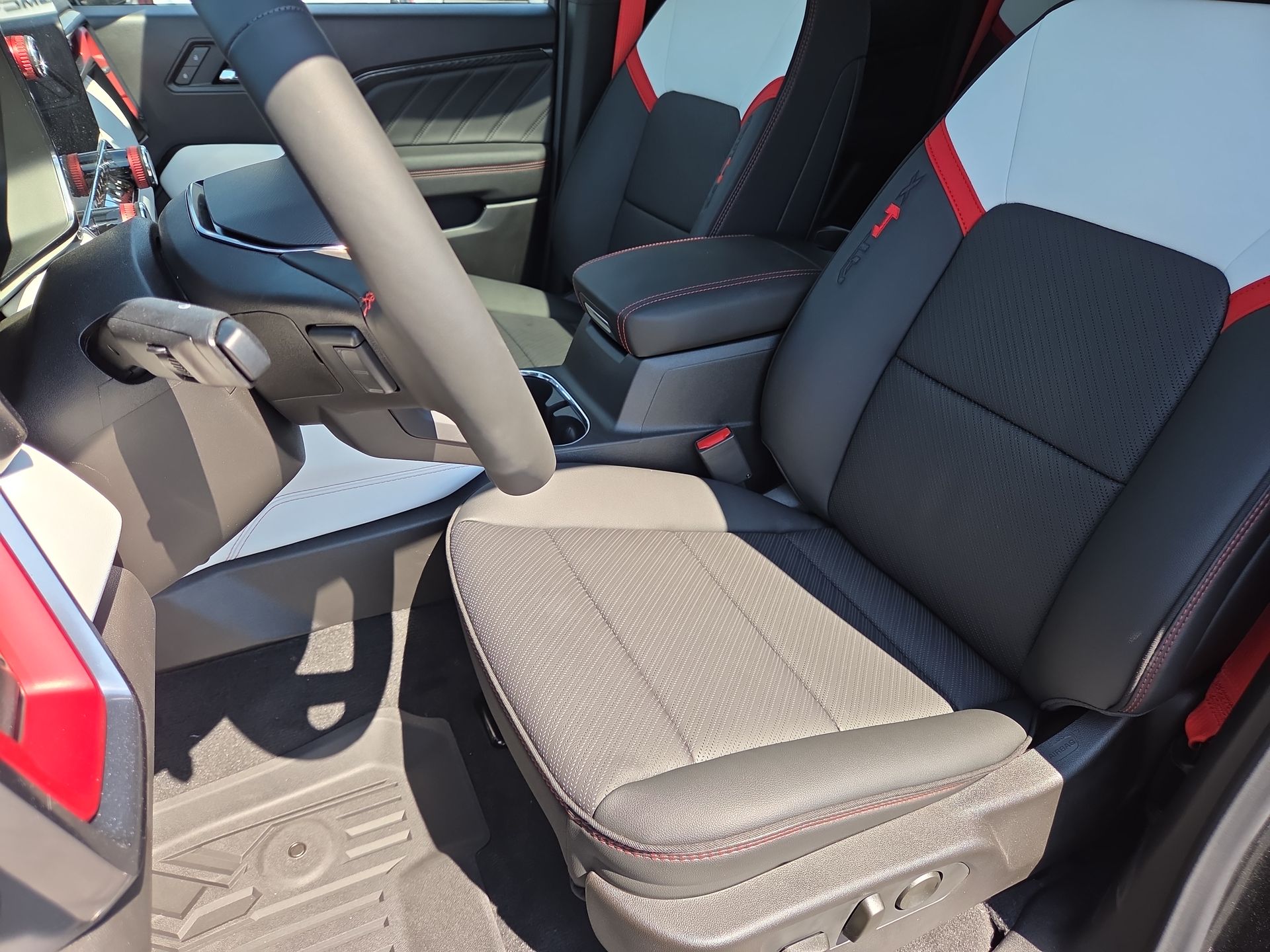 2026 GMC Canyon AT4X