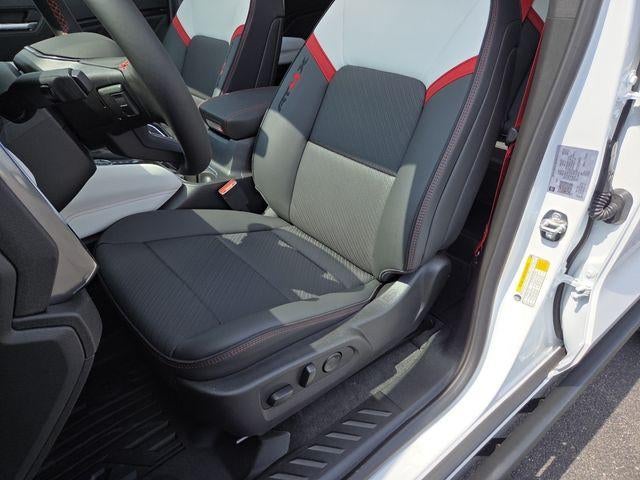 2026 GMC Canyon AT4X - Photo 27