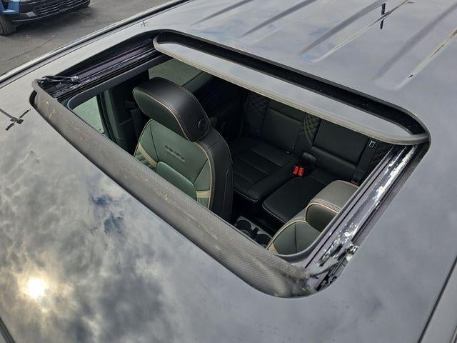 2023 GMC Canyon Denali