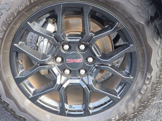 2024 GMC Canyon Denali
