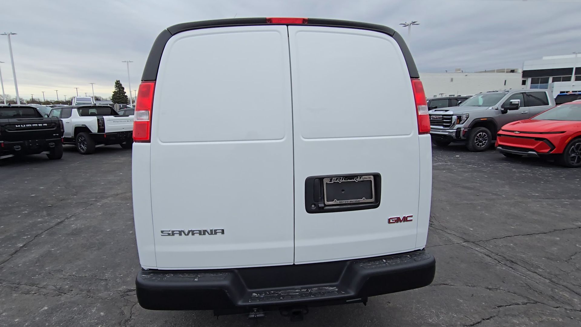 2025 GMC Savana Cargo 3500 Work Van