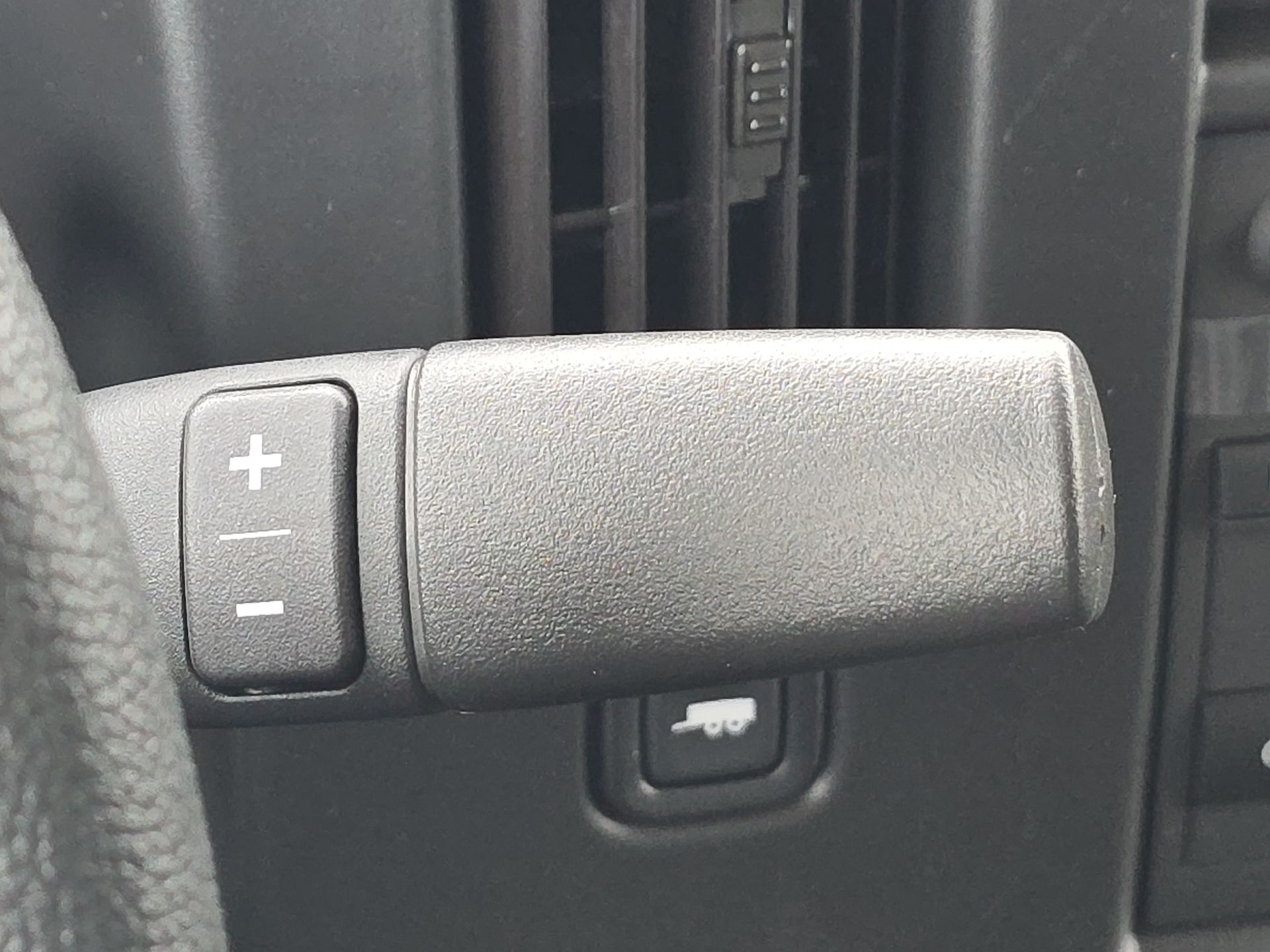 2025 GMC Savana Cargo 3500 Work Van