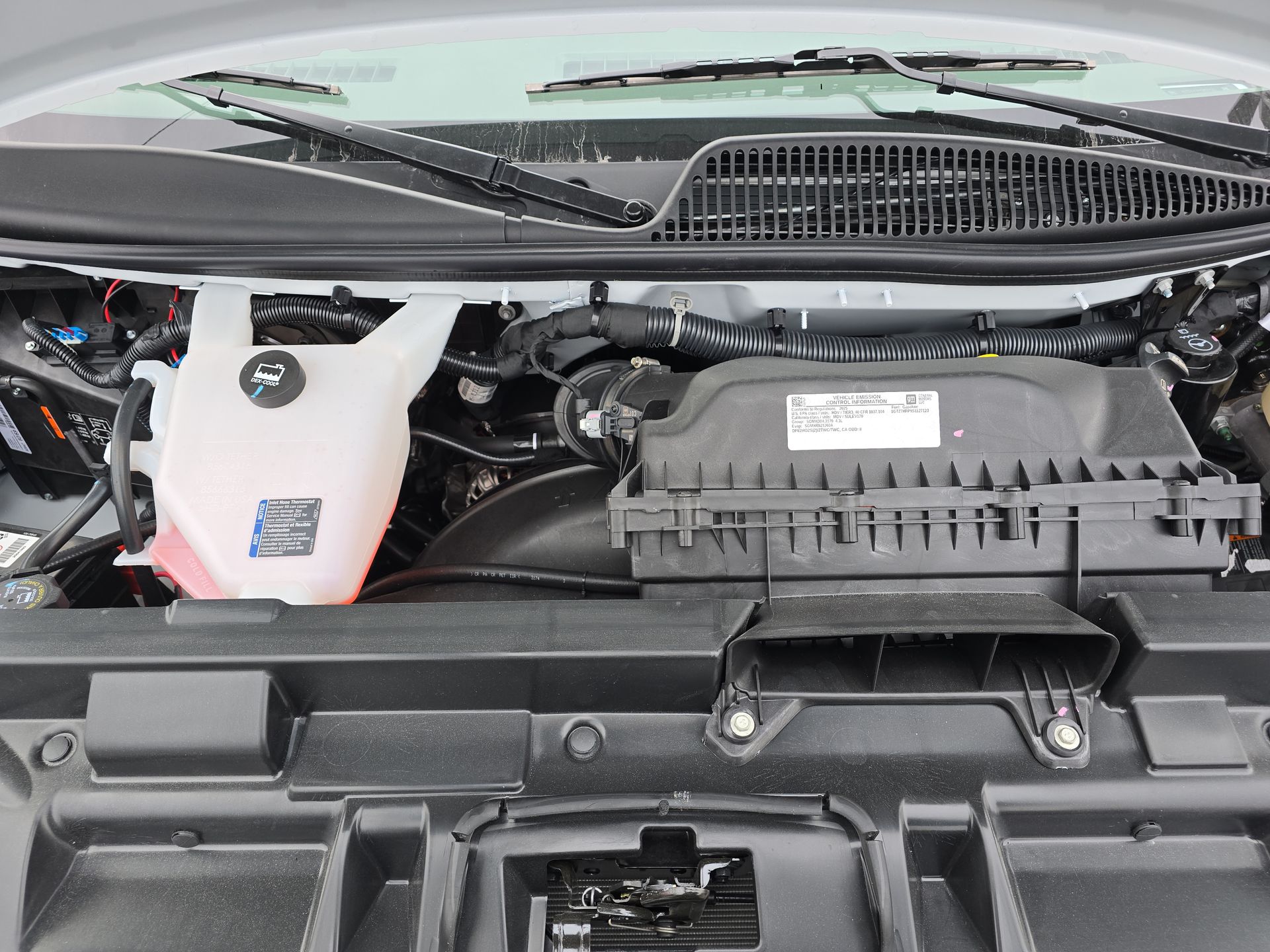 2025 GMC Savana Cargo 3500 Work Van