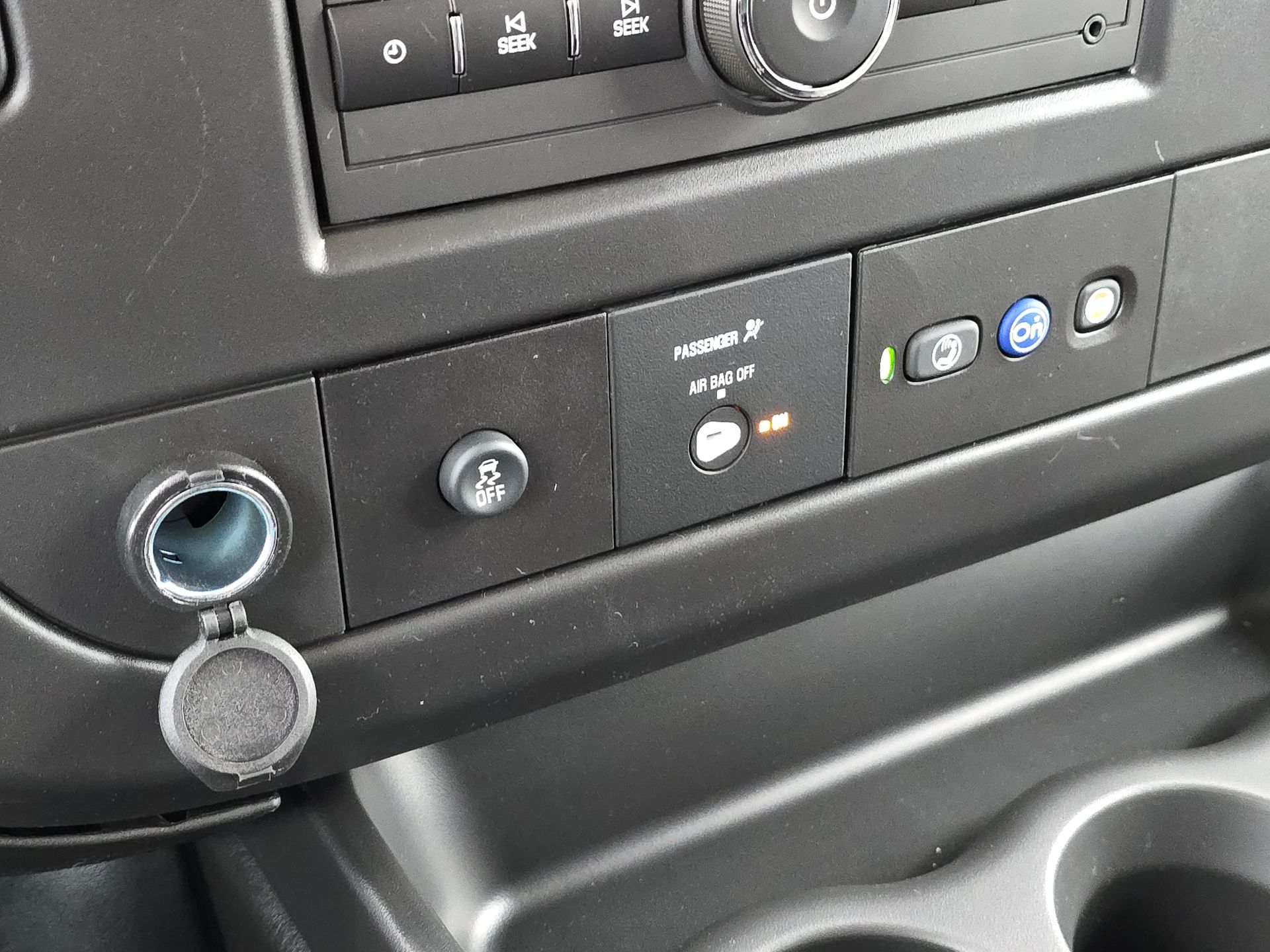 2025 GMC Savana Cargo 3500 Work Van