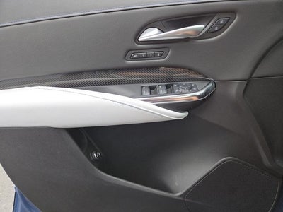 2025 Cadillac XT4 Sport