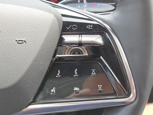 2025 Cadillac LYRIQ Luxury