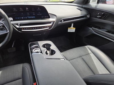 2025 Cadillac LYRIQ Luxury