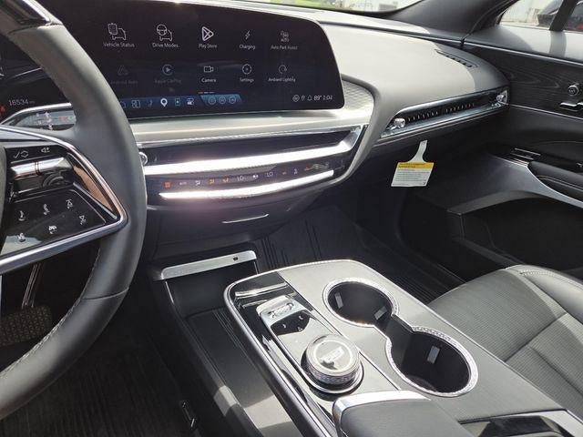 2025 Cadillac LYRIQ Luxury