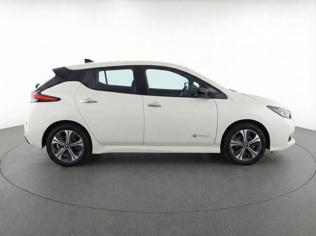 2019 Nissan LEAF SL
