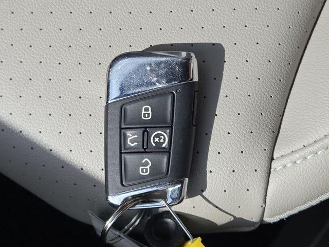 2021 Volkswagen Atlas 3.6L V6 SE w/Technology