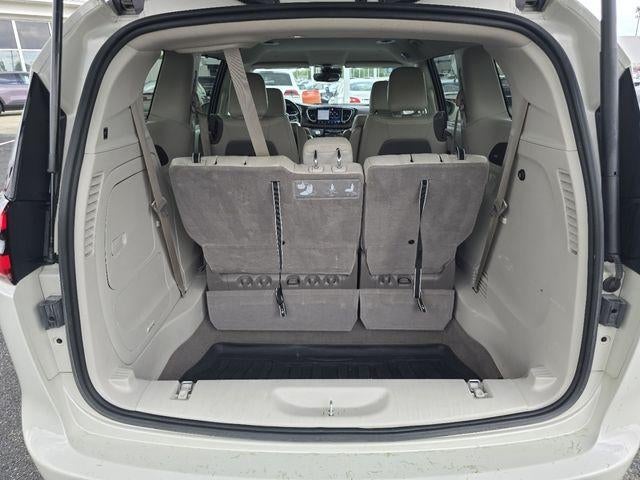 2021 Chrysler Pacifica Hybrid Touring L