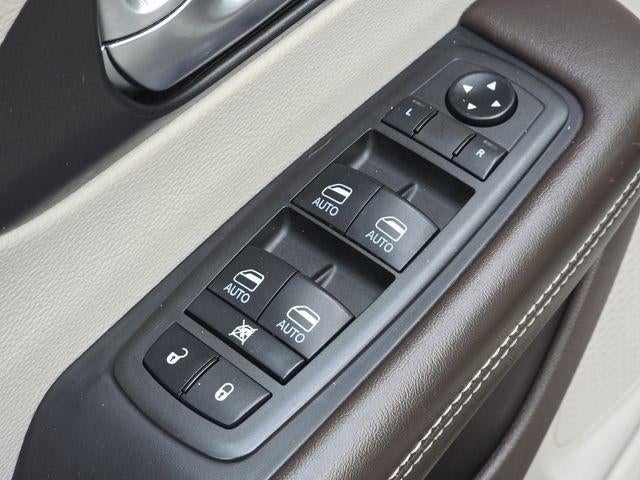 2021 Chrysler Pacifica Hybrid Touring L