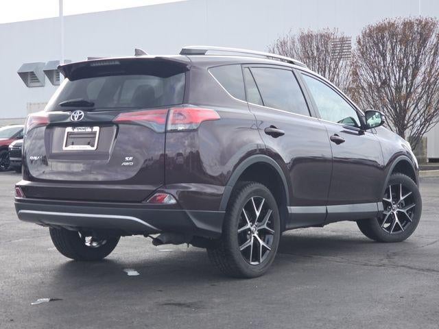 2017 Toyota RAV4 SE