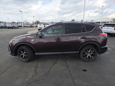 2017 Toyota RAV4 SE