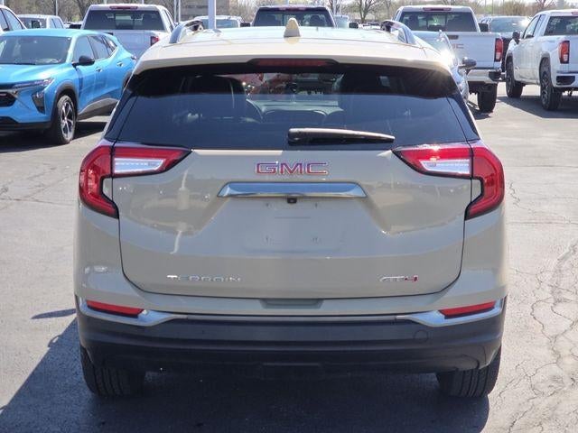 2023 GMC Terrain AT4
