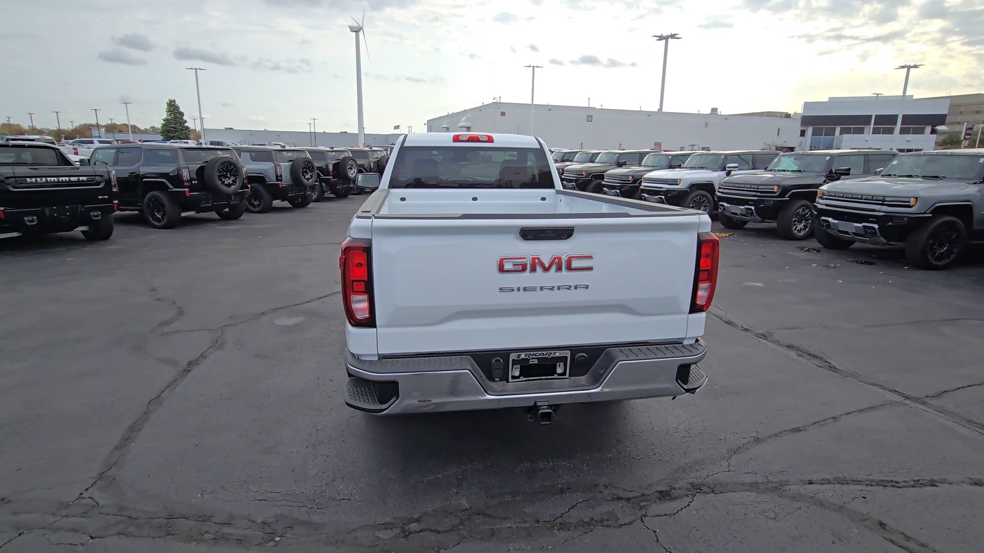 2025 GMC Sierra 1500 Pro