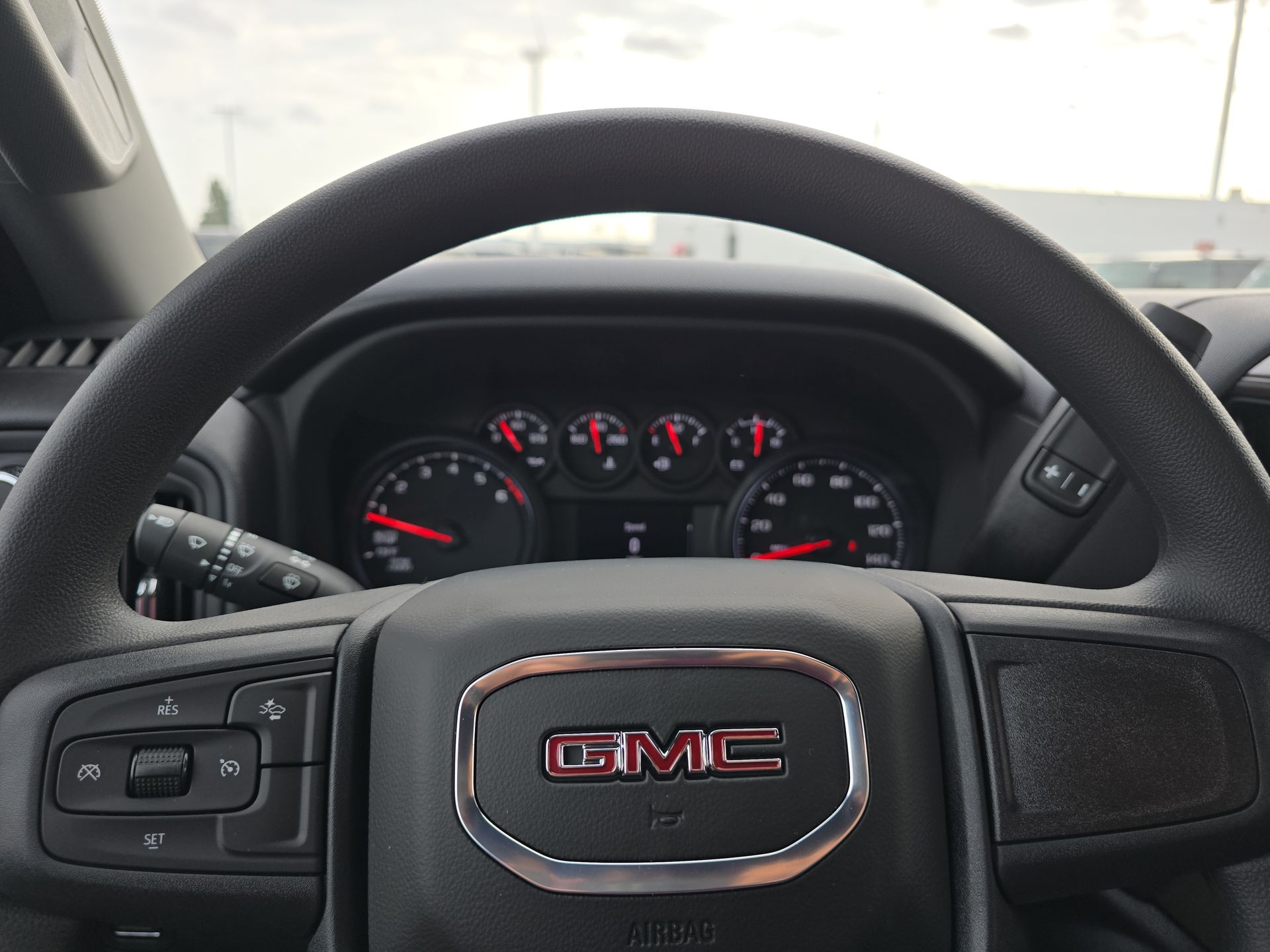 2025 GMC Sierra 1500 Pro