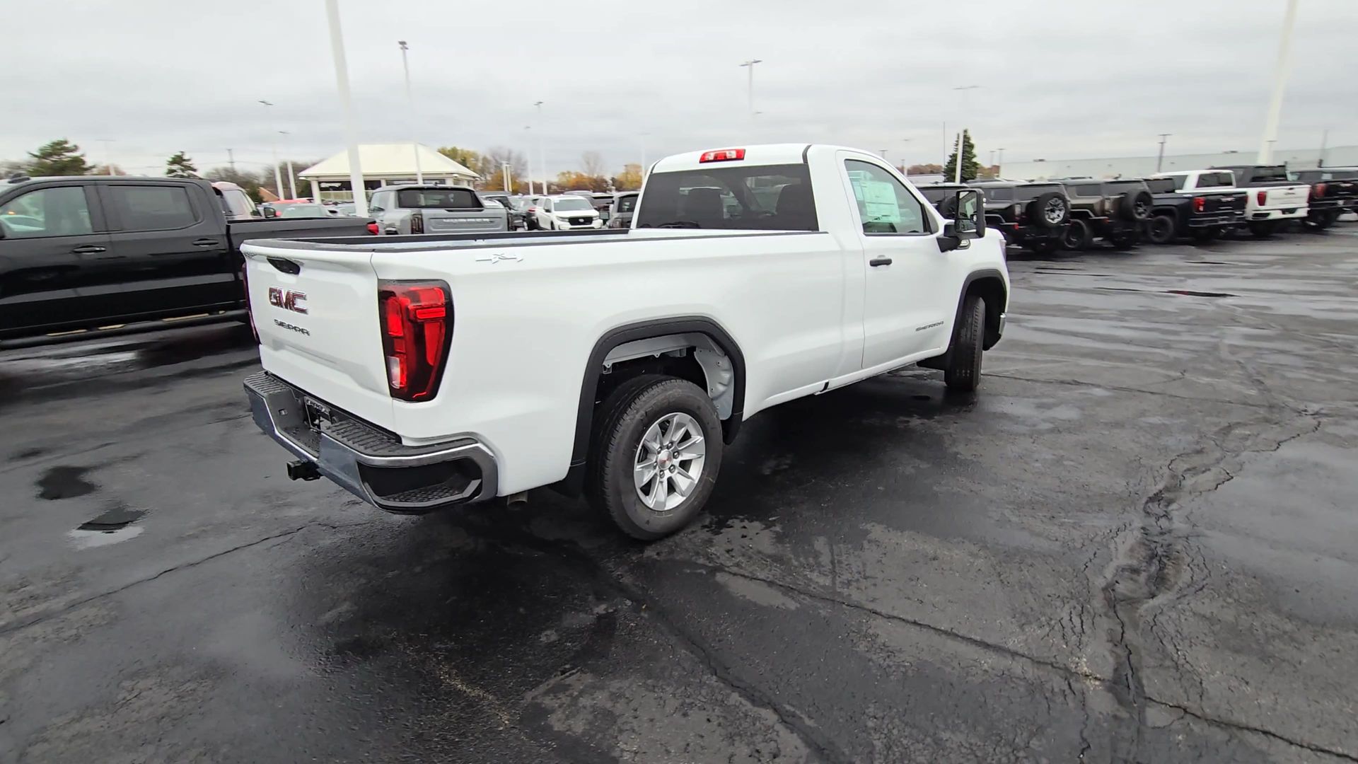 2025 GMC Sierra 1500 Pro