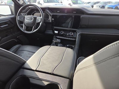 2025 GMC Sierra 1500 AT4X