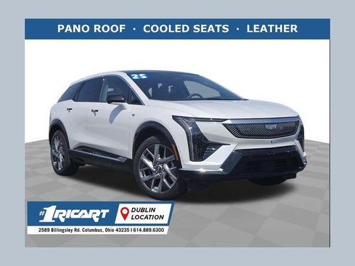 2025 Cadillac OPTIQ Luxury 2