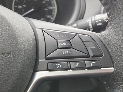 2020 Nissan Kicks SR