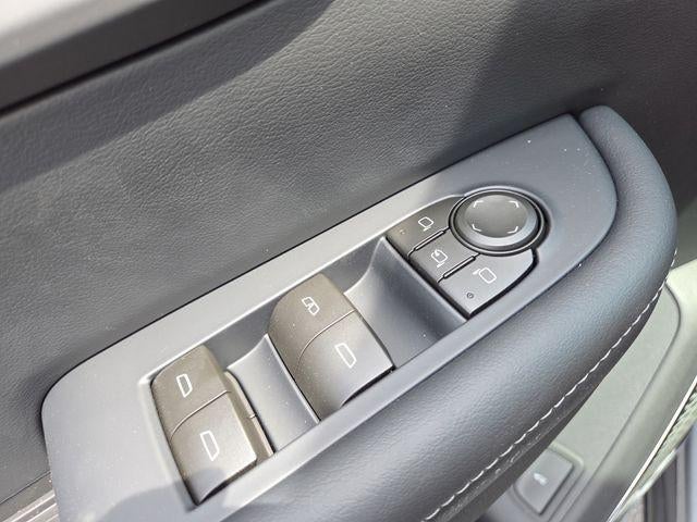 2026 Buick Enclave Preferred - Photo 12