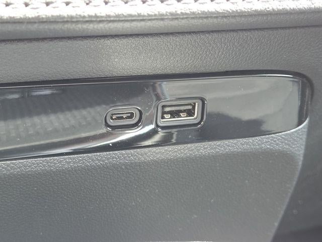 2026 Buick Enclave Preferred - Photo 9