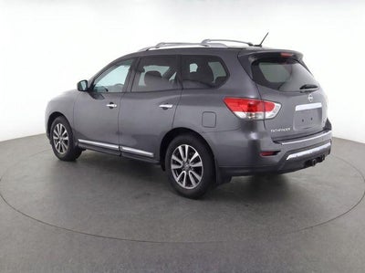 2016 Nissan Pathfinder SL