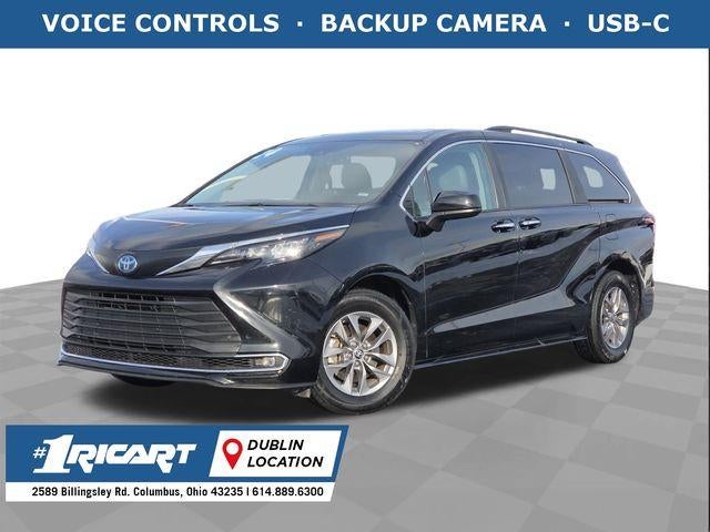 2024 Toyota Sienna XLE