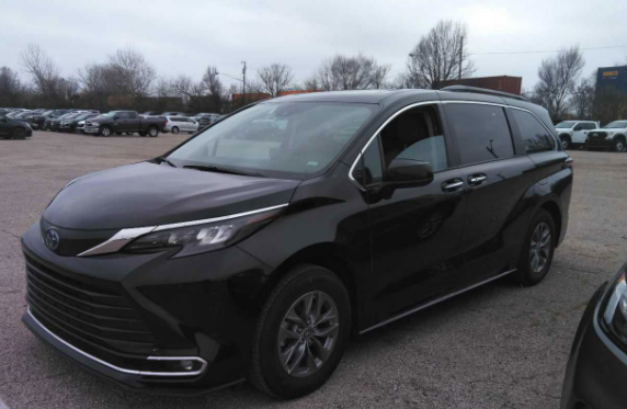 2024 Toyota Sienna