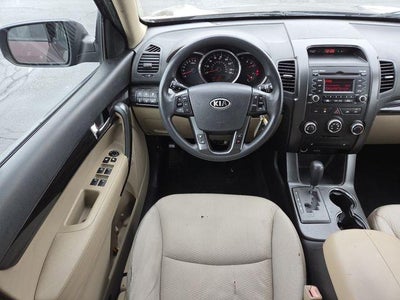 2011 Kia Sorento LX