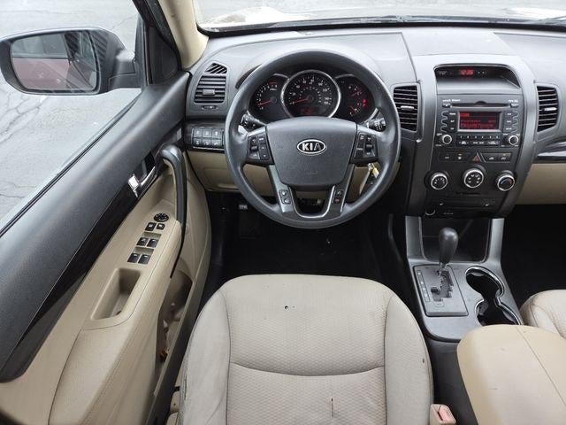 2011 Kia Sorento LX