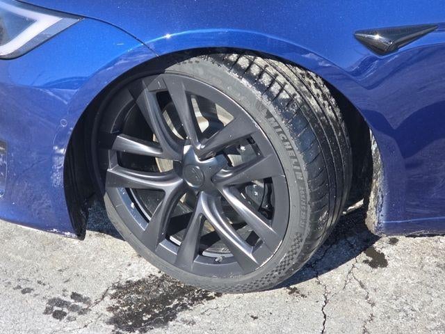 2022 Tesla Model S Plaid