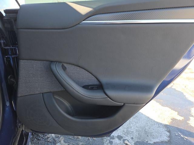 2022 Tesla Model S Plaid