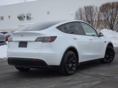 2023 Tesla Model Y Long Range