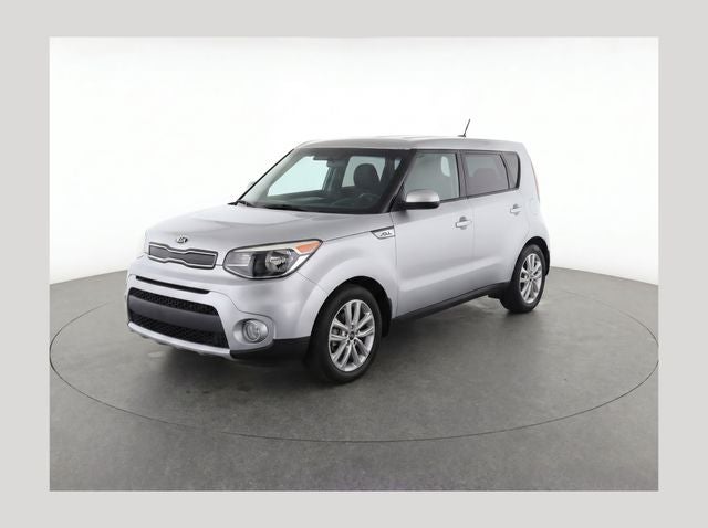 2017 Kia Soul 2.0L + 6 A/T's photo