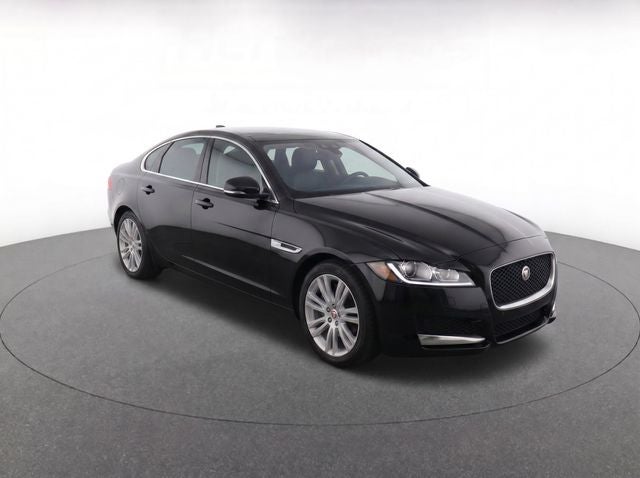 2016 Jaguar XF 35t Premium