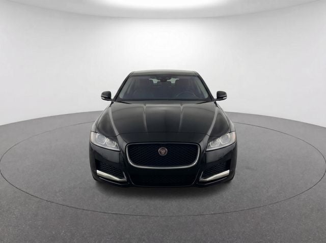 2016 Jaguar XF 35t Premium