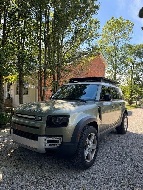 2021 Land Rover Defender SE