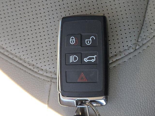 2021 Land Rover Defender Base