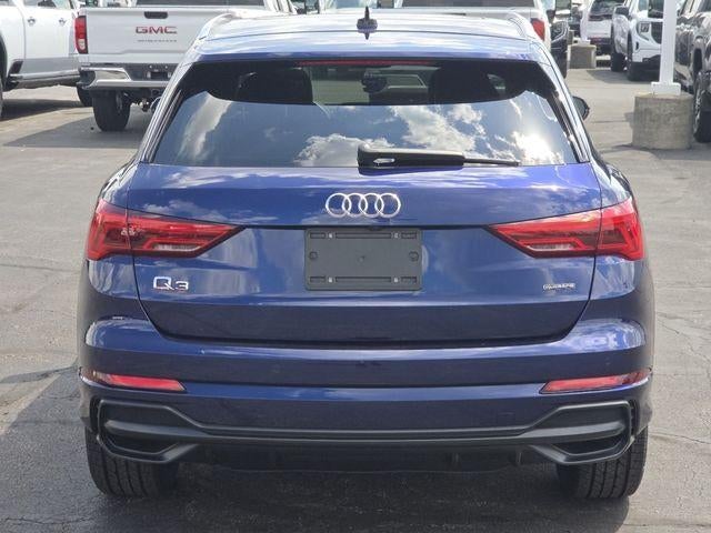 2022 Audi Q3 Base