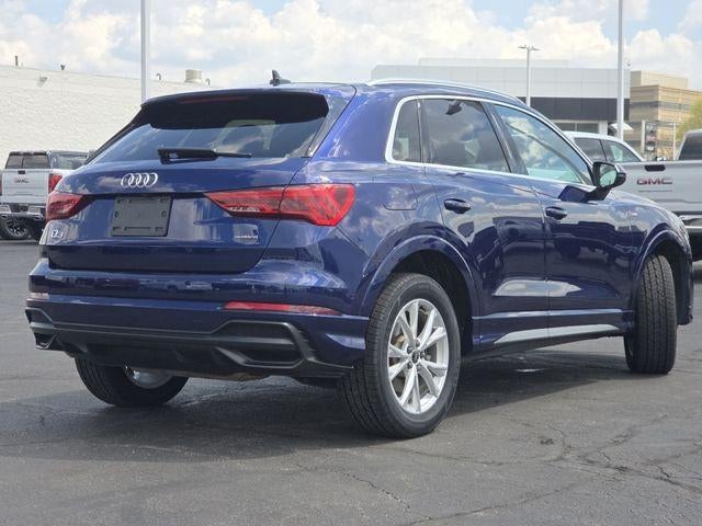2022 Audi Q3 Base