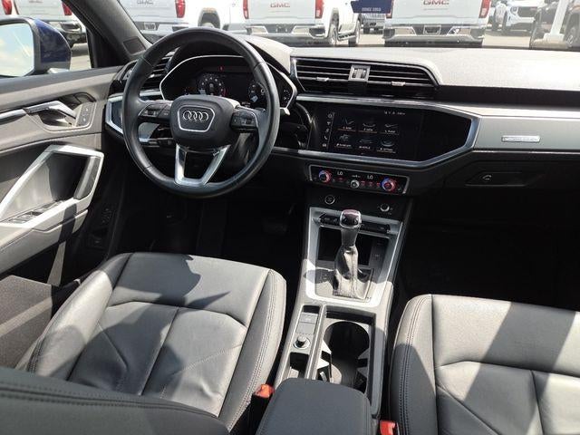 2022 Audi Q3 Base