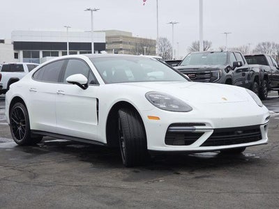 2017 Porsche Panamera Base