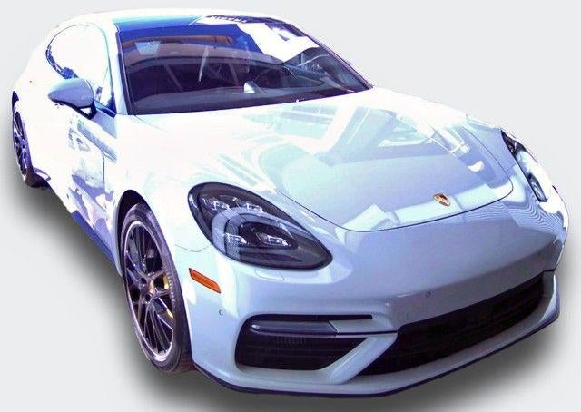 2017 Porsche Panamera Turbo