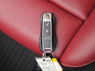 2017 Porsche Panamera Base