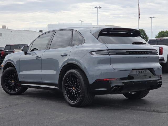 2025 Porsche Cayenne GTS